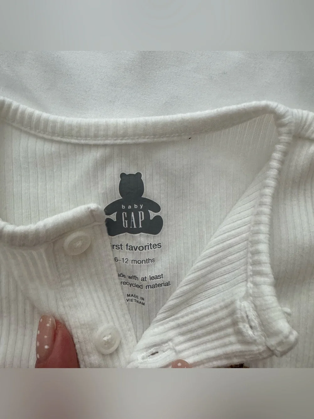 Baby Gap long sleeve body suits (2)